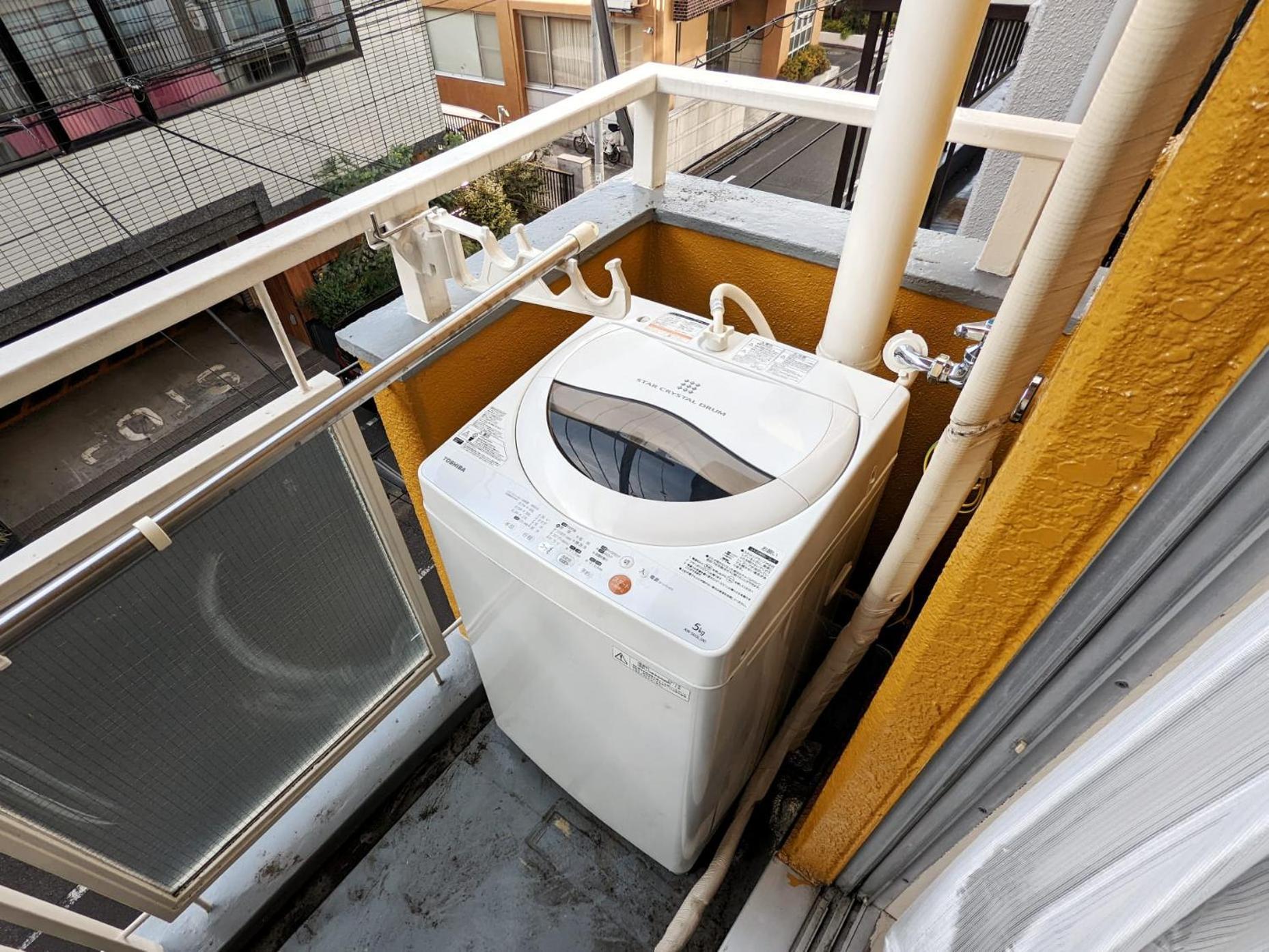 Amber Iidabashi Tokio