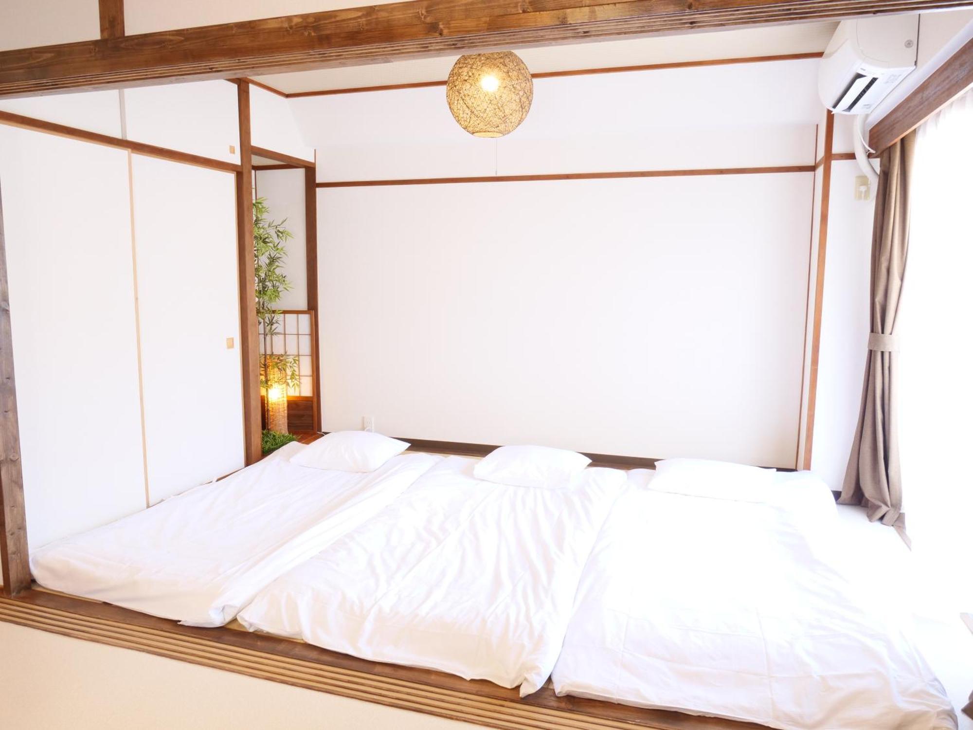 Amber Iidabashi Tokio